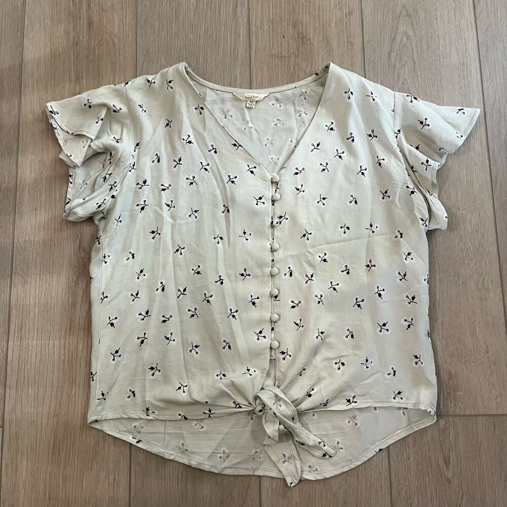 Sim & Sam Women's Floral V-Neck Button Blouse Size XL